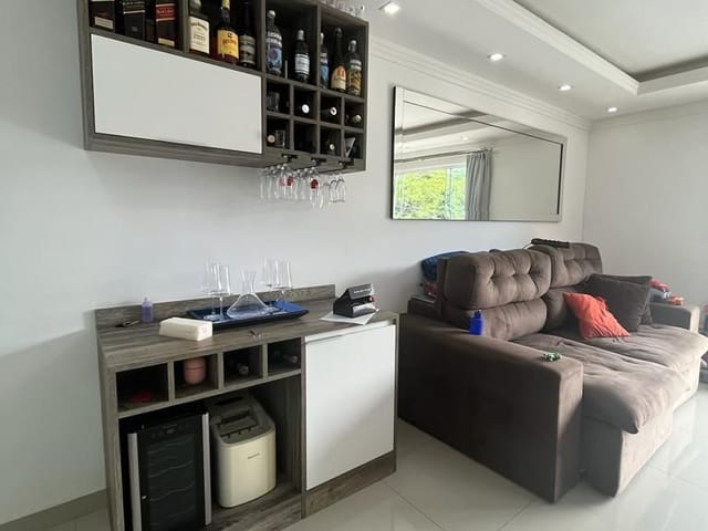 Casa com 215m² 3 quartos e 2 banheiros, à venda, no bairro Jardim Vitória em Macaé