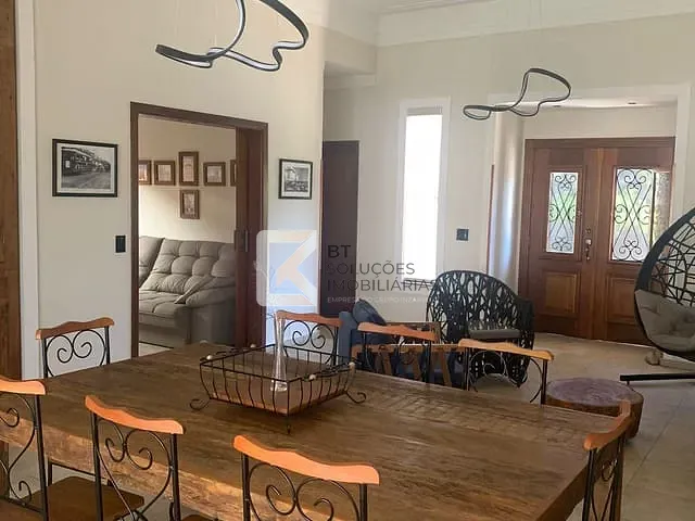 Casa com 535m² 4 quartos e 6 banheiros, à venda, no bairro Vila Suíça em Indaiatuba
