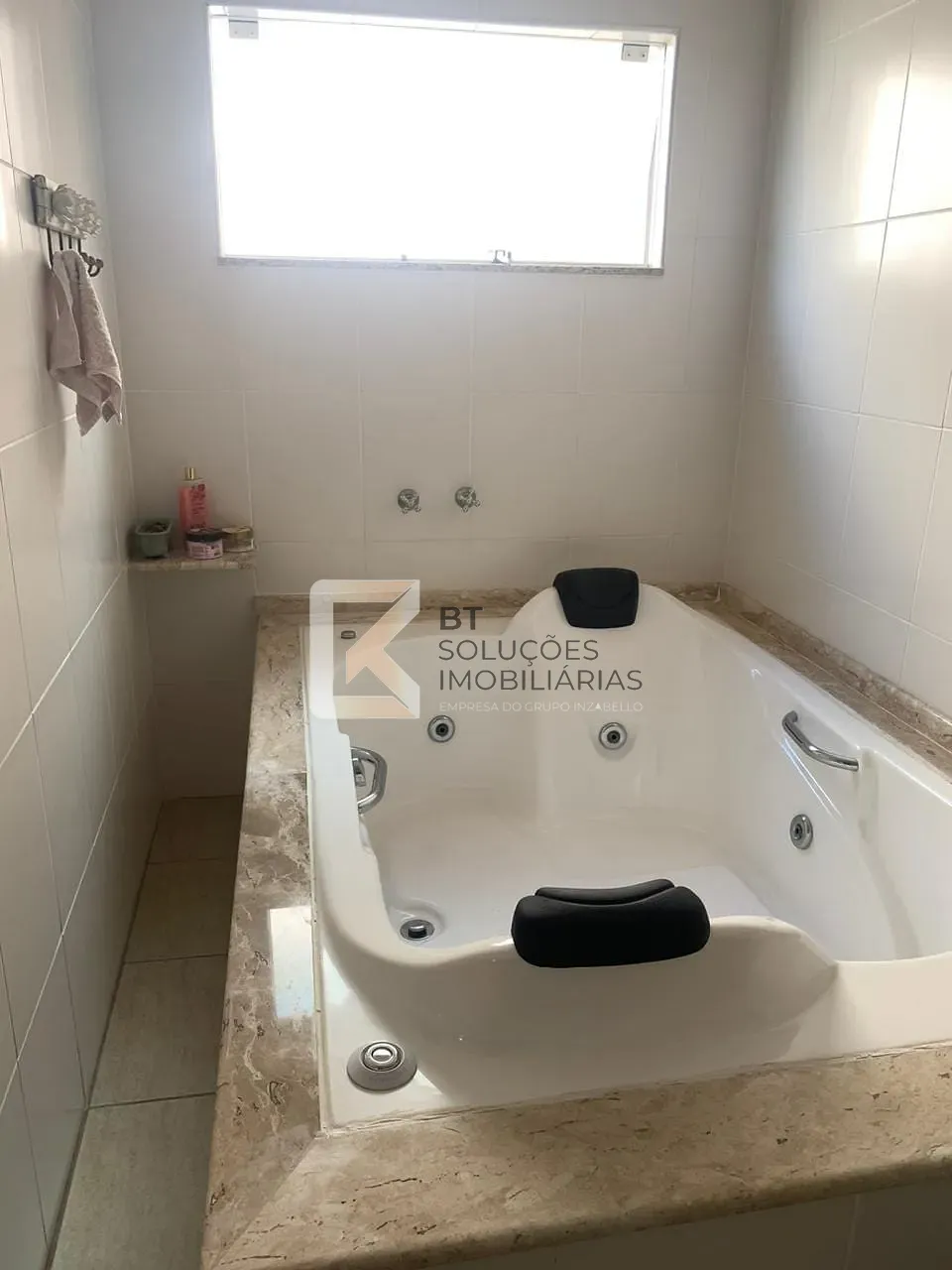 Casa, 4 quartos, 290 m² - Foto 17