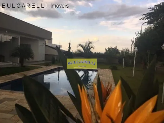 Casa com 1000m² 4 quartos e 5 banheiros, à venda, no bairro RESIDENCIAL DOS LAGOS em Itupeva