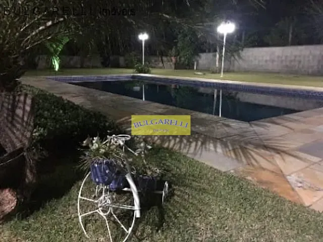 Casa com 1000m² 4 quartos e 5 banheiros, à venda, no bairro RESIDENCIAL DOS LAGOS em Itupeva