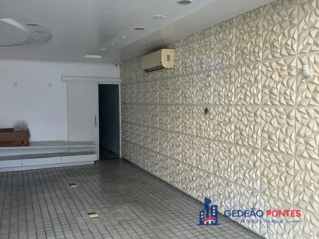 Casa para alugar, no bairro Pina em Recife