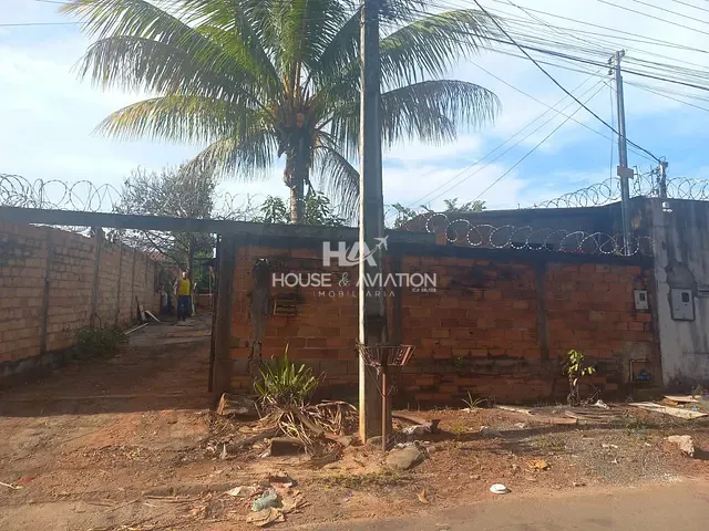 Casa com 360m² 3 quartos e 2 banheiros, à venda, no bairro Jardim Imperial em Aparecida de Goiânia