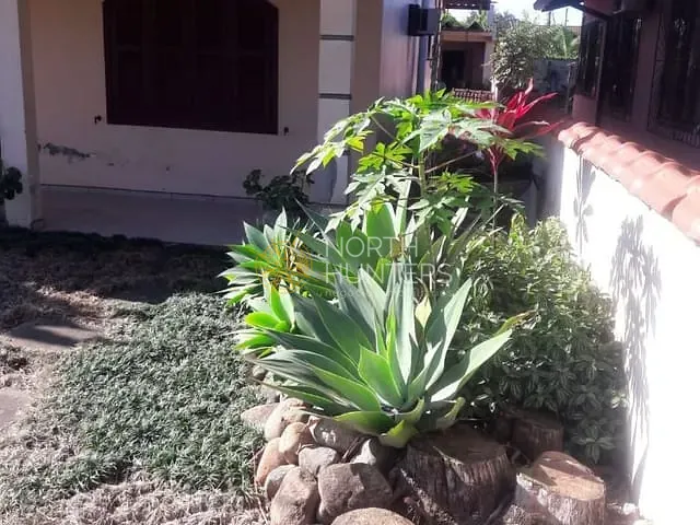 Casa com 432m² 4 quartos e 3 banheiros, à venda, no bairro Comasa em Joinville