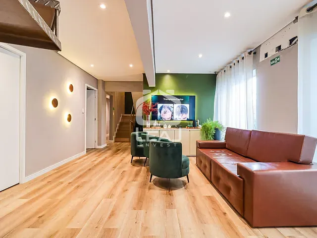 Casa à venda ou para alugar, no bairro Vila Andrade em São Paulo