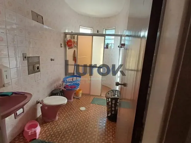 Casa com 437m² 3 quartos e 3 banheiros, para alugar, no bairro Jardim Ribeiro em Valinhos