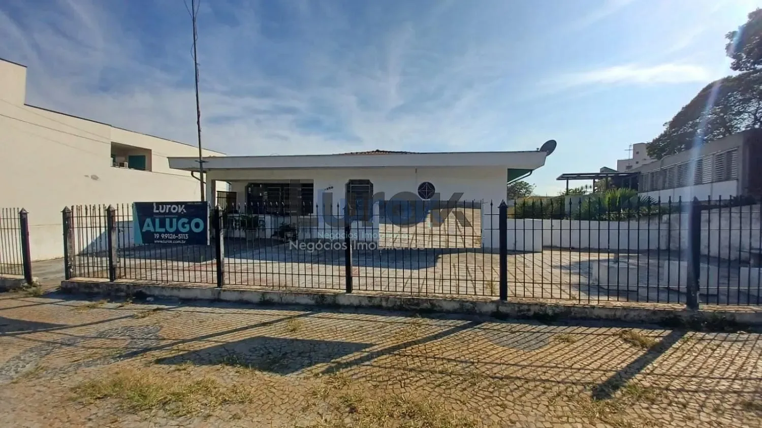 Casa, 3 quartos, 437 m² - Foto 1