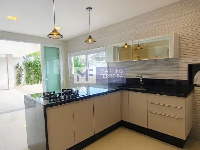 Casa com 358m² 4 quartos e 6 banheiros, para alugar, no bairro Recreio dos Bandeirantes em Rio de Janeiro