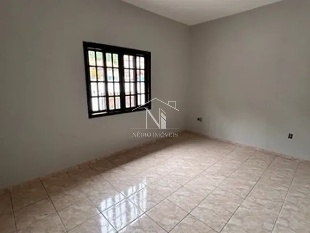 Casa 3 quartos e 1 banheiro, à venda, no bairro Flamengo em Maricá