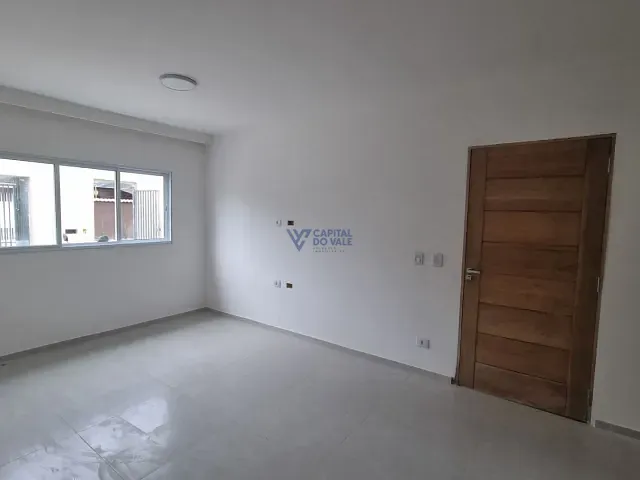 Casa com 250m² 3 quartos e 3 banheiros, à venda, no bairro Jardim das Indústrias em São José dos Campos
