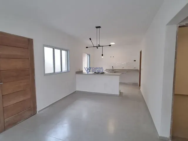 Casa com 250m² 3 quartos e 3 banheiros, à venda, no bairro Jardim das Indústrias em São José dos Campos