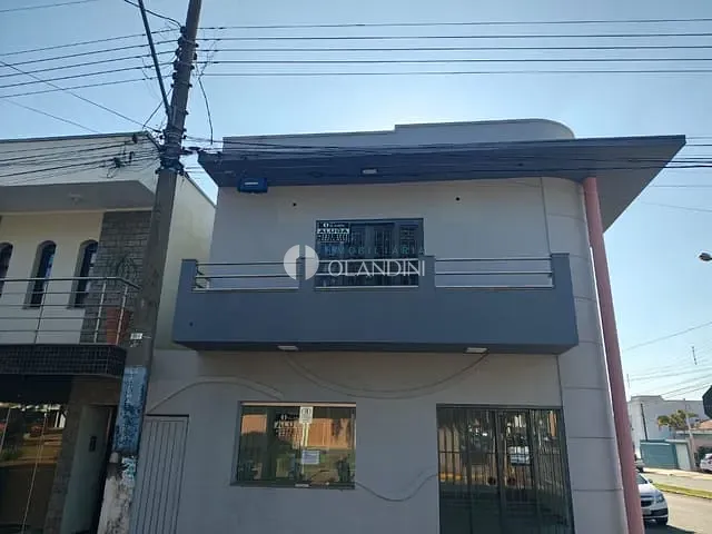 Casa com 140m² 2 quartos e 1 banheiro, para alugar, no bairro Centro em Artur Nogueira