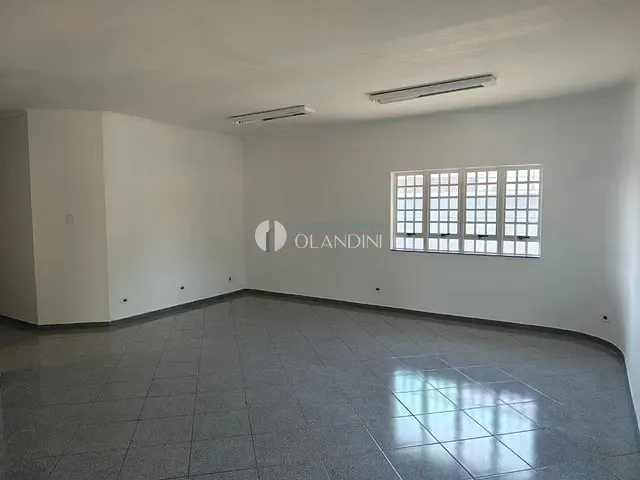 Casa com 140m² 2 quartos e 1 banheiro, para alugar, no bairro Centro em Artur Nogueira
