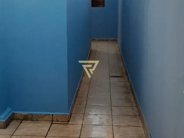 Casa com 200m² 3 quartos e 2 banheiros, à venda, no bairro Quintino Facci II em Ribeirão Preto