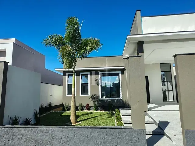 Casa 3 quartos e 4 banheiros, à venda, no bairro Areias em Tijucas