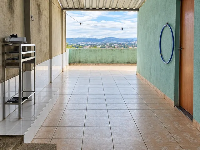 Casa 3 quartos e 1 banheiro, à venda, no bairro Tupi B em Belo Horizonte