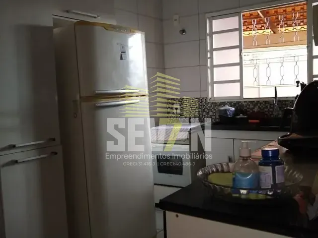 Casa com 163m² 3 quartos e 2 banheiros, à venda, no bairro Parque Santa Edwiges em Bauru