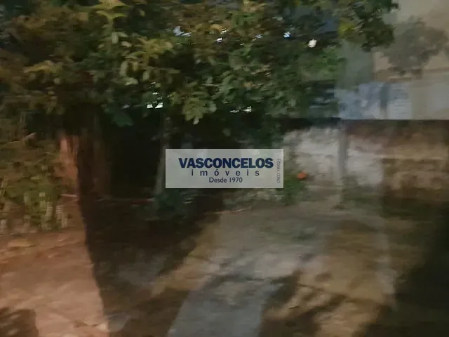 Casa com 420m² 2 quartos e 1 banheiro, à venda, no bairro Monte Castelo em São José dos Campos