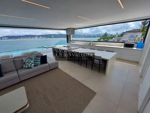 Casa com 1000m² 6 quartos e 5 banheiros, à venda, no bairro Condomínio Península em Guarujá