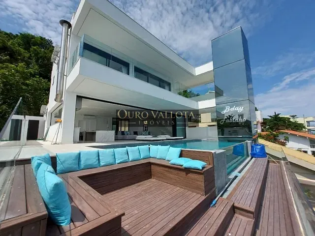 Casa com 1000m² 6 quartos e 5 banheiros, à venda, no bairro Condomínio Península em Guarujá