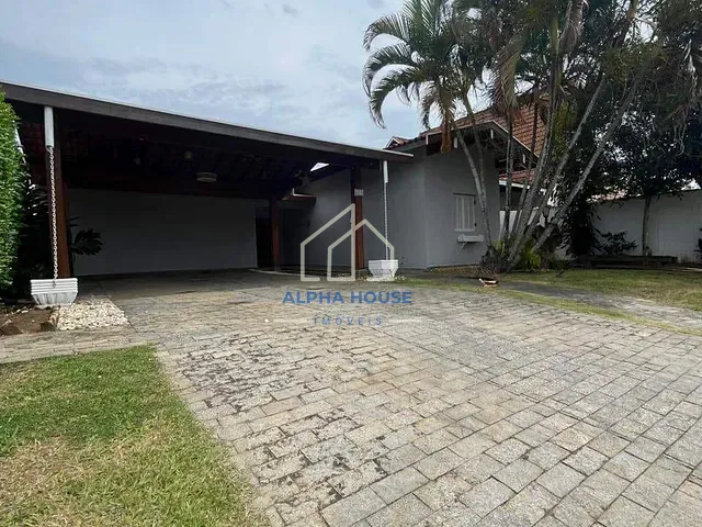 Casa 3 quartos e 3 banheiros, à venda, no bairro Nossa Senhora do Perpétuo Socorro em Pindamonhangaba