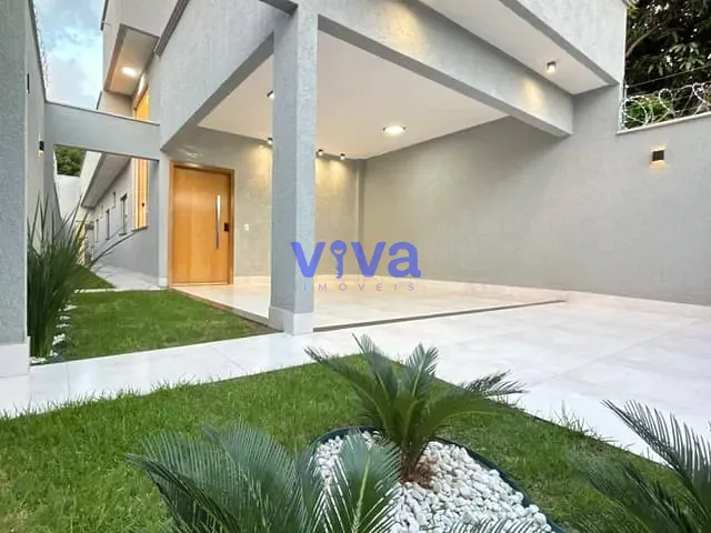 Casa 3 quartos e 3 banheiros, à venda, no bairro Setor Central em Aparecida de Goiânia