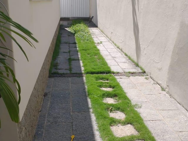 Casa com 576m² 3 quartos e 3 banheiros, à venda, no bairro Centro em Campos dos Goytacazes