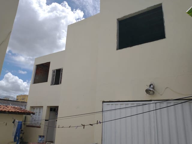 Casa com 576m² 3 quartos e 3 banheiros, à venda, no bairro Centro em Campos dos Goytacazes