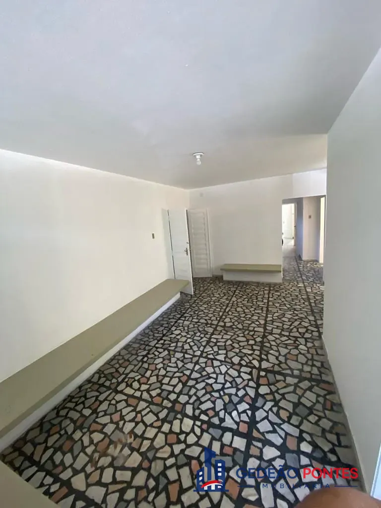 Casa, 1 quarto, 420 m² - Foto 3
