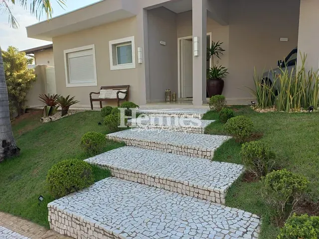 Casa com 780m² 4 quartos e 6 banheiros, à venda, no bairro Boa Esperança em Paulínia