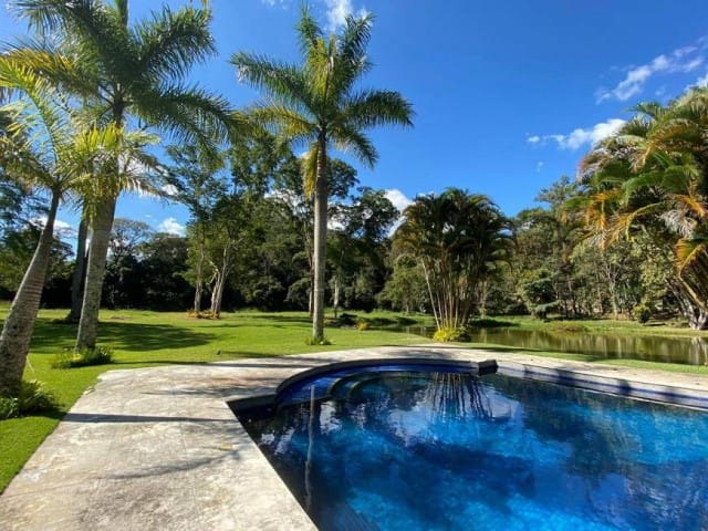 Casa com 65000m², à venda, no bairro Cuiabá em Petrópolis