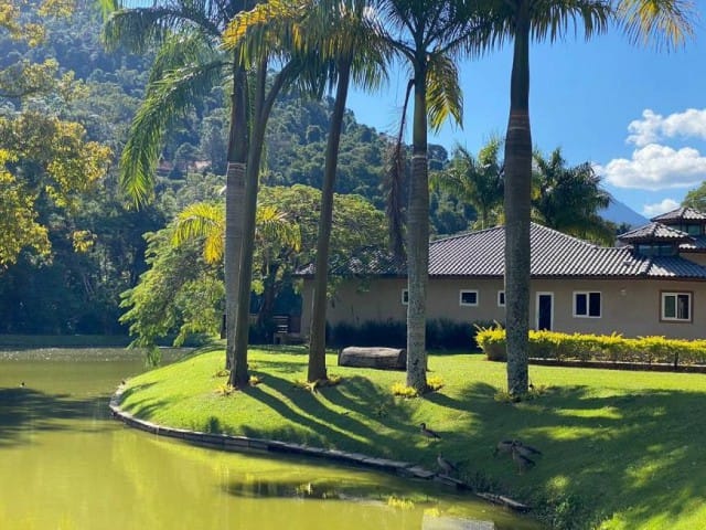 Casa com 65000m², à venda, no bairro Cuiabá em Petrópolis