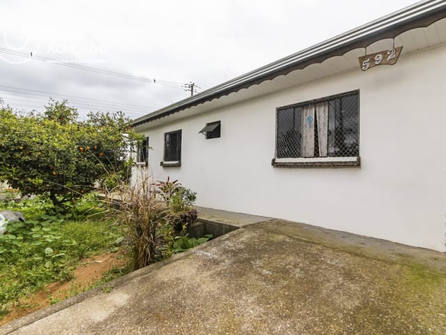 Casa 3 quartos e 1 banheiro, à venda, no bairro Iguaçu em Araucária