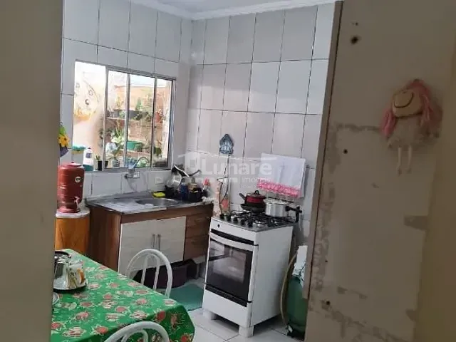 Casa 2 quartos e 1 banheiro, à venda, no bairro Vila São Paulo em Mogi das Cruzes