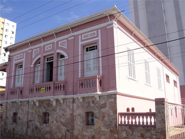 Foto do Casa - Casa residencial para venda e locação no Centro | MOHALLEM e LOPES CORRETAGEM E ADMINISTRACAO DE IMOVEIS LTDA