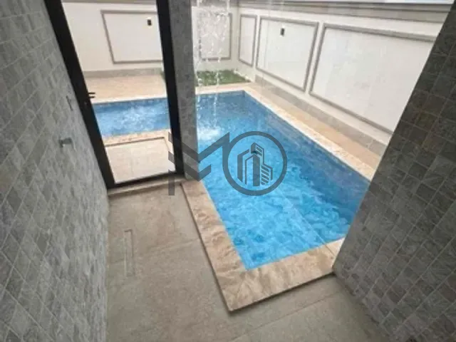 Casa com 300m² 4 quartos e 5 banheiros, à venda, no bairro Jardim Itália em Cuiabá