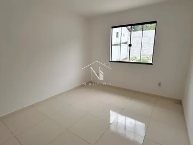 Casa com 220m² 2 quartos e 1 banheiro, à venda, no bairro Jacaroá em Maricá