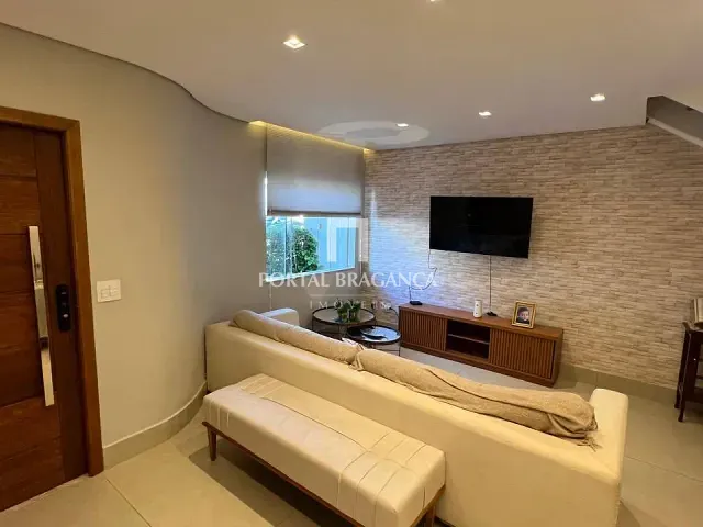 Casa com 297m² 3 quartos e 4 banheiros, à venda, no bairro Condomínio Residencial Euroville em Bragança Paulista