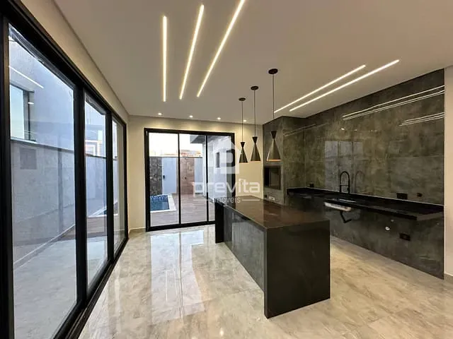 Casa com 300m² 3 quartos e 3 banheiros, à venda, no bairro Piracangaguá em Taubaté