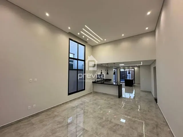 Casa com 300m² 3 quartos e 3 banheiros, à venda, no bairro Piracangaguá em Taubaté