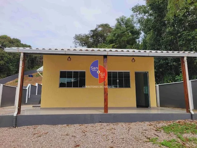 Casa 2 quartos e 3 banheiros, à venda, no bairro Parque Recreio Dom Pedro II (Praia de Mauá) em Magé