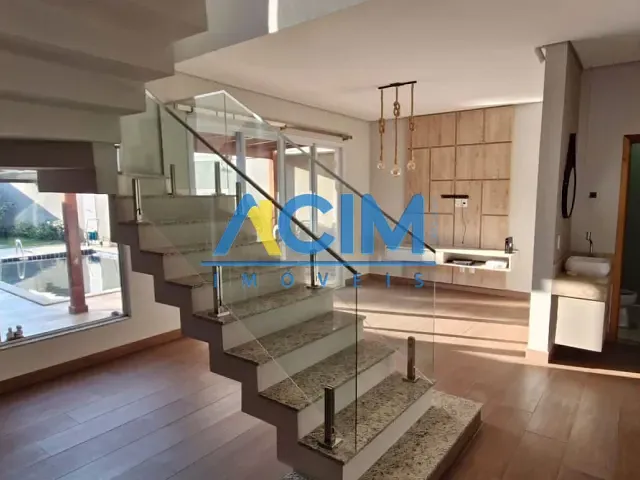 Casa com 300m², à venda ou para alugar, no bairro Jardim Mauá II em Jaguariúna