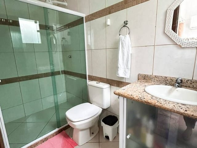 Casa com 215m² 3 quartos e 2 banheiros, à venda, no bairro Jardim Vitória em Macaé
