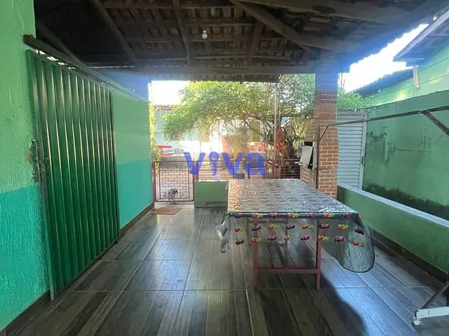Casa 2 quartos e 2 banheiros, à venda, no bairro Parque Veiga Jardim em Aparecida de Goiânia