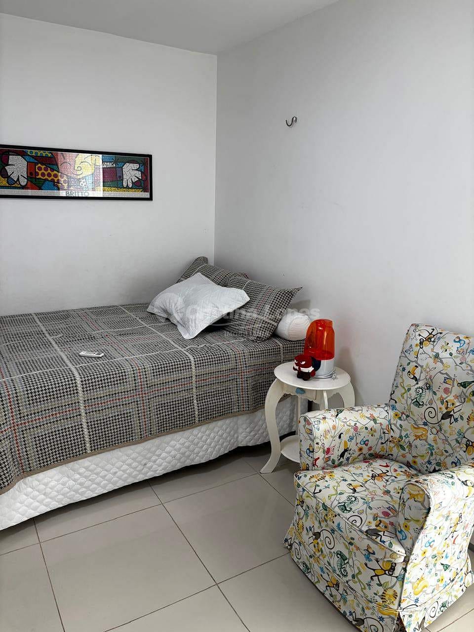 Casa à venda com 3 quartos, 200m² - Foto 10