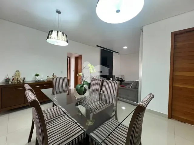 Casa com 355m² 4 quartos e 2 banheiros, à venda, no bairro Jardim Alto da Boa Vista em Rolândia