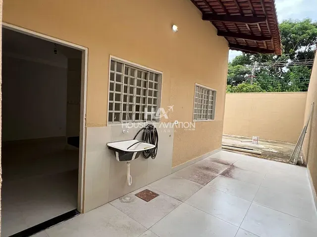 Casa com 249m² 3 quartos e 2 banheiros, à venda, no bairro Setor Monte Azul em Senador Canedo