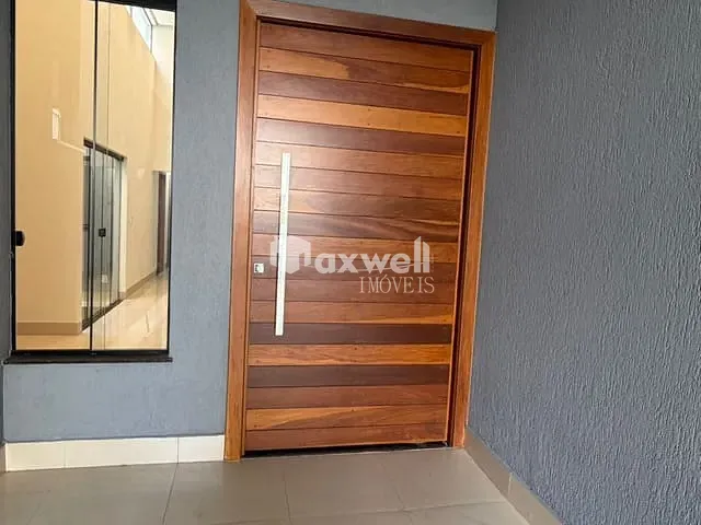 Casa com 180m² 3 quartos e 2 banheiros, à venda, no bairro Residencial Flamingo em Goiânia