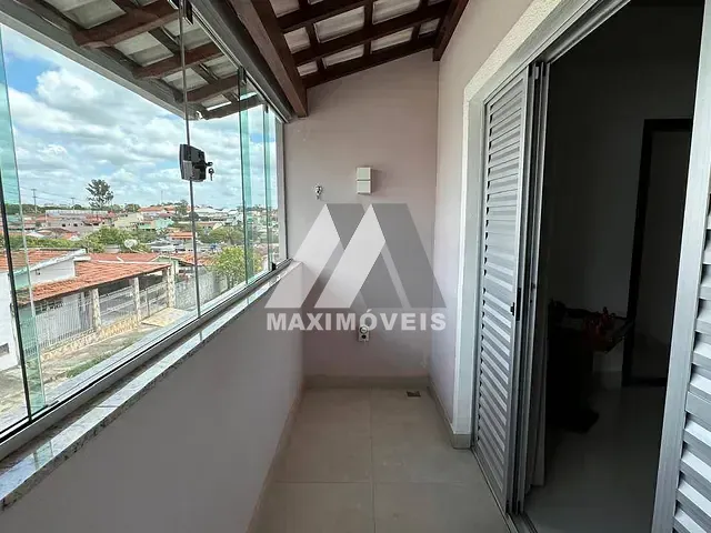 Casa com 600m², à venda, no bairro Esplanada em Bom Despacho