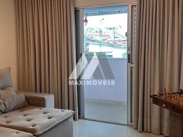 Casa com 600m², à venda, no bairro Esplanada em Bom Despacho